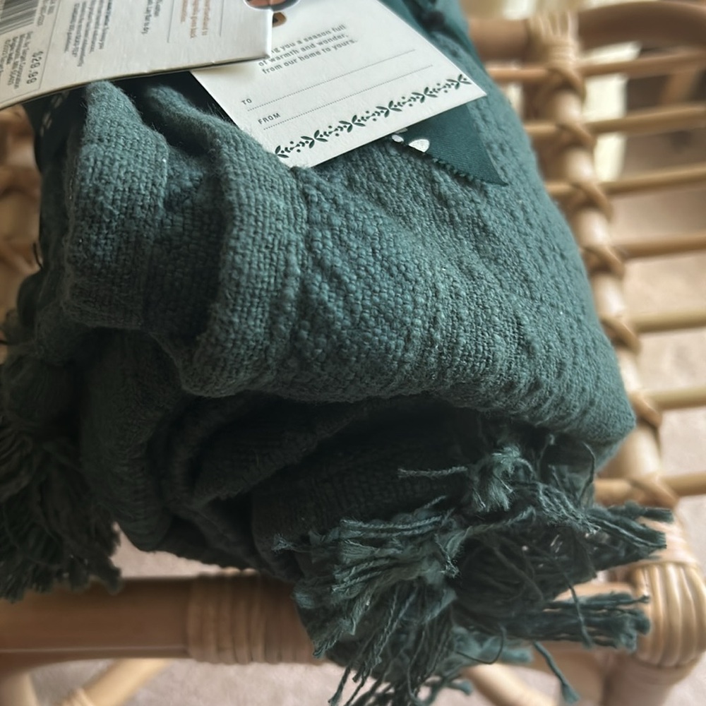 Hearth & Hand 50” x 60” Throw Blanket - Picture 5 of 5